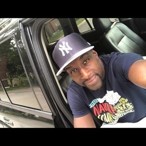 Meet your Posher, Dominic